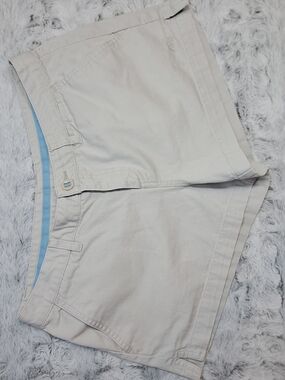 Vintage Style Aeropostale Light Khaki Chino Shorts